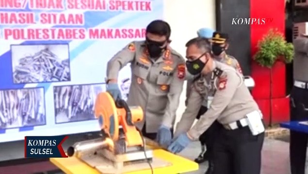 Ratusan Knalpot Bising Dimusnahkan