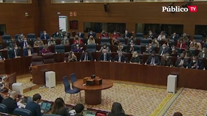 Tải video: Ayuso carga contra el racismo de Vox y el PSOE le recuerda su pacto: 