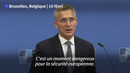 Le déploiement militaire russe, un "moment dangereux pour la sécurité en Europe" (Stoltenberg)