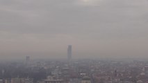 Inquinamento: Torino, dalla Mole Antonelliana non si vede Superga