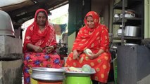 Hindistan'da kadınlardan oluşan yardım kuruluşu ihtiyaç sahipleri için günlük yemek sağlıyor