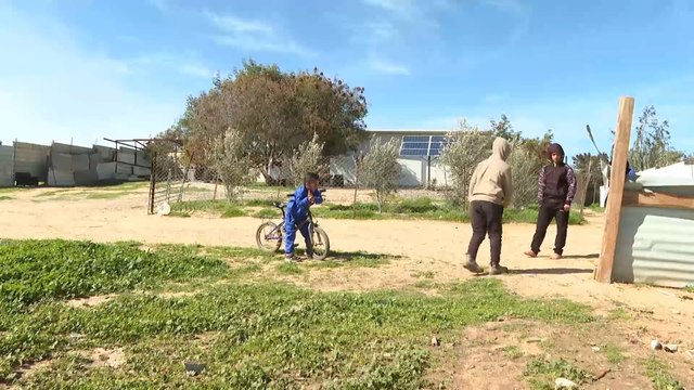 قرى النقب غير المعترف بها يحرم سكانها من أبسط مقومات الحياة