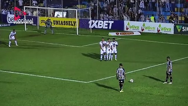 98 Esportes | Não dá para avaliar um time que não vai disputar as competições que o Atlético vai ter na temporada , diz Leandro Cabido