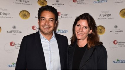GALA VIDÉO - Patrick Cohen et sa femme Alexandra : comment se sont-ils rencontrés ?