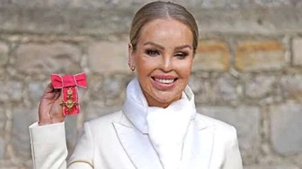 Katie Piper dedicates OBE to burns survivors