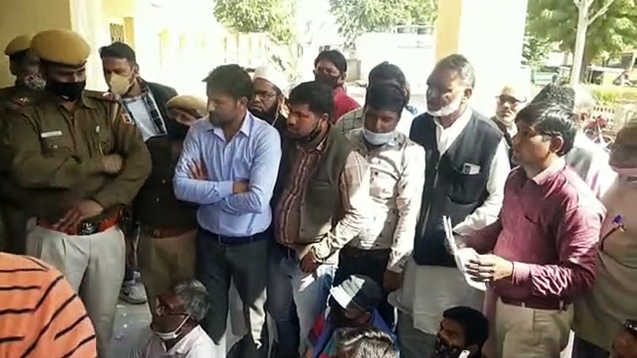 जानिए क्यों...नगरपरिषद में पहुंचा तीन थानों का जाब्ता