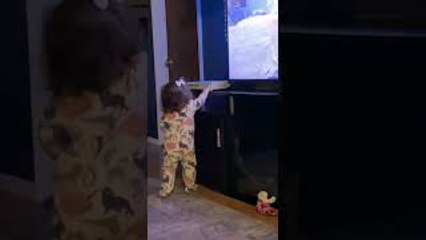 Baby Shuts Off Dad's Xbox