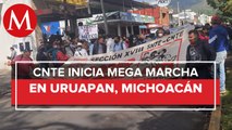 Mega marcha de maestros en Uruapan, Michoacán
