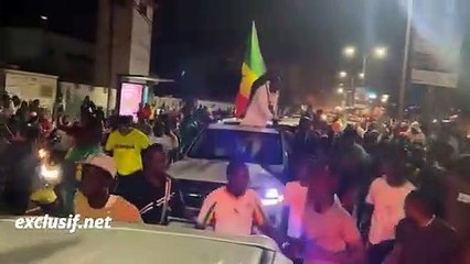 Ousmane Sonko à l'UCAD  et  jubile à l’université avec lions