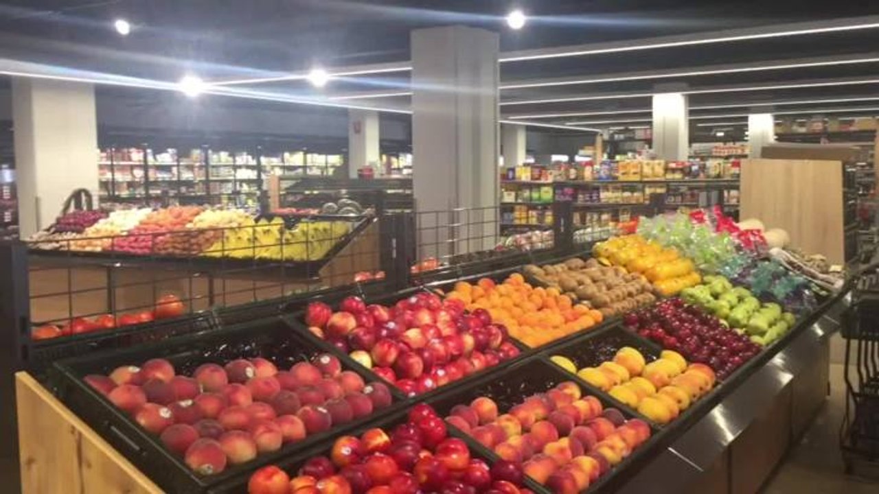 Take a look inside IGA Westpoint