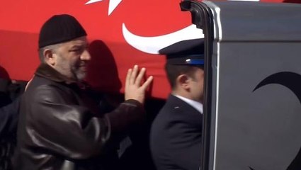Arka Sokaklar'ın fragmanına damga vuran cenaze! İlker İnanoğlu diziden ayrılıyor mu?