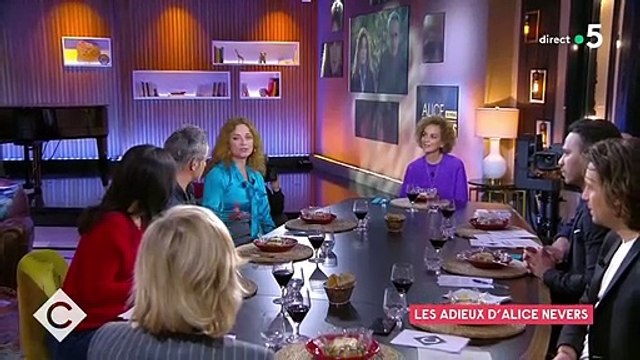Jean-Michel Tinivelli explique pourquoi il angoissait à l'idée d'embrasser Marine Delterme sur le tournage d'Alice Nevers.
