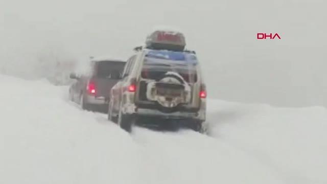 Son dakika haberleri... HASTALANAN KADIN AFAD, UMKE EKİPLERİ TARAFINDAN PALETLİ HASTANEYE ULAŞTIRILDI