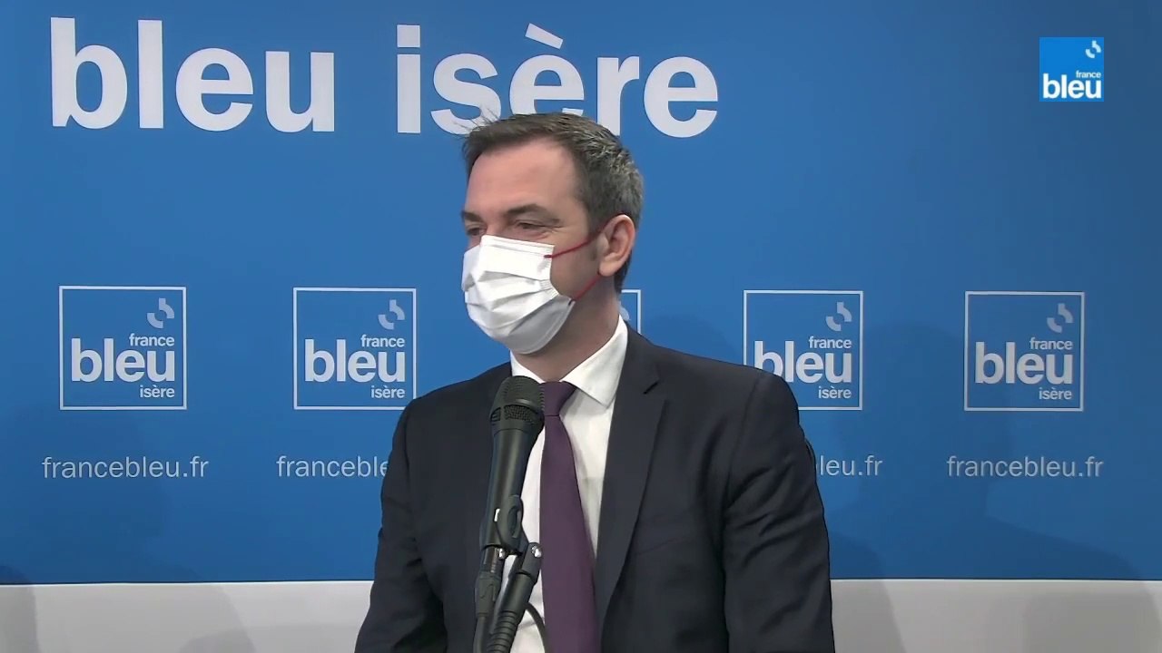 Fin du pass vaccinal : "Les conditions pourraient être réunies d'ici au printemps", juge Olivier Véran