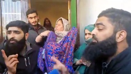 Two girls attacked with knives in Srinagar