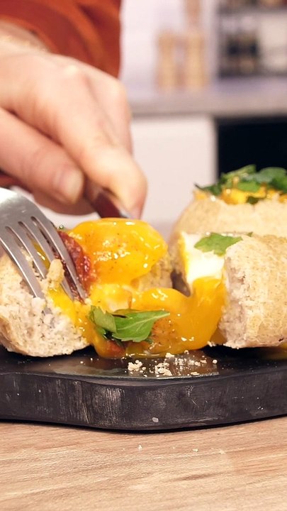 Egg boat