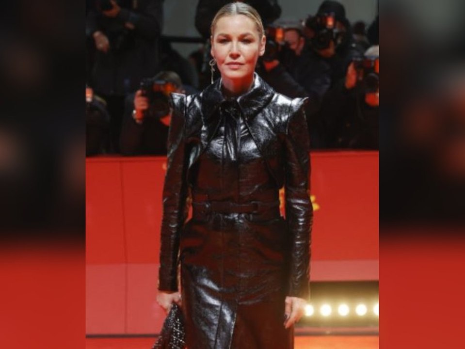 "matrix"-flair und jede menge schwarz auf der berlinale