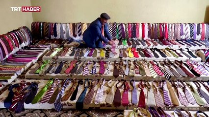 Kravat 63 yıldır hayatının ayrılmaz parçası: Uyurken bile çıkarmıyor