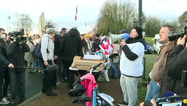 COVID-19 en Europa: Francia adopta el Convoy de la libertad , e Italia relaja las restricciones