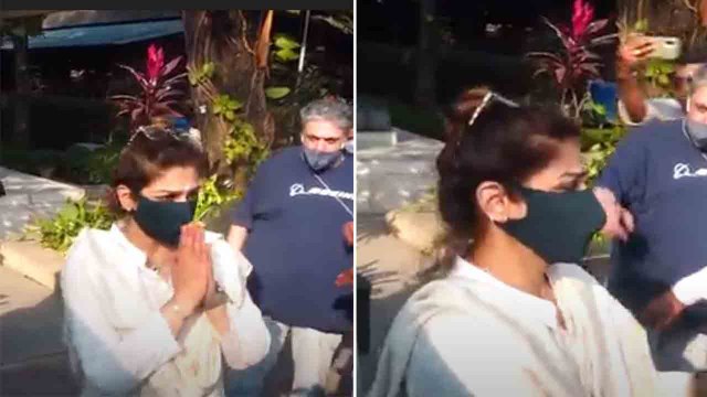 Raveena Tandon father last rite: Raveena looks sad after her father funeral | FilmiBeat