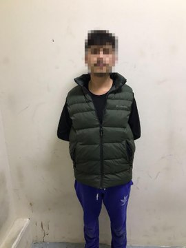 Rehin aldı, ağzına silah soktu, kadın elbisesi giydirdi; o anlar kamerada (2)
