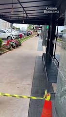 Moradores de Águas Claras caem na gargalhada ao verem que havia roupas na mala