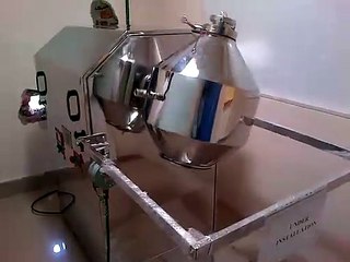 Cantilever rotocone vacuum dryer