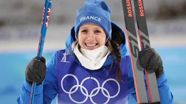 JO Pékin 2022 Anaïs Chevalier Bouchet, la biathlète mariée à M@rtin et maman d'une petite Emie