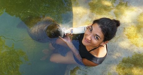 Cette vétérinaire parcourt le monde pour soigner les animaux sauvages