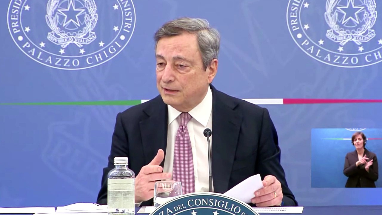 Draghi: "Frodi sul Superbonus per i pochi controlli. Quelli che tuonano oggi hanno scritto la legge"