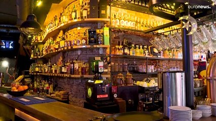 Erdoğan aumenta del 50% le tasse e i prezzi schizzano alle stelle: alcolici "salati" in Turchia