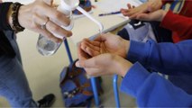 Covid-19 : voici le nouveau protocole sanitaire à l'école allégé après les vacances scolaires