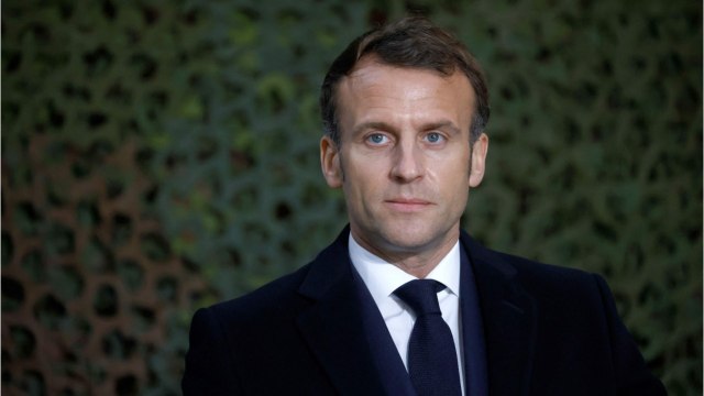 FEMME ACTUELLE - On a très envie de vous : les Jeunes avec Emmanuel Macron dévoilent une affiche très osée