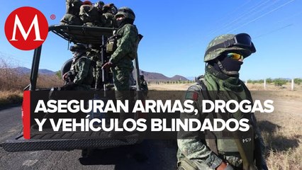 Ejercito asegura equipo táctico y vehículos en Aguililla