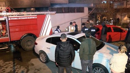 BAHÇELİEVLER'DE YANGINDA MAHSUR KALAN TAVŞANLARI İTFAİYE KURTARDI