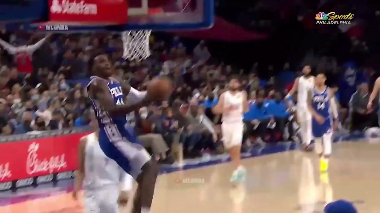 76ers Player Gonna Be On Shaqtin A Fool With One Of The Worst Dunk Attempts
