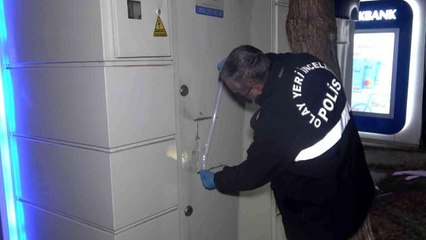 Son dakika haberleri! Hırsızlar "Bu kadarına da pes " dedirtti: Hastane önündeki ATM'yi soymaya kalkıştılar