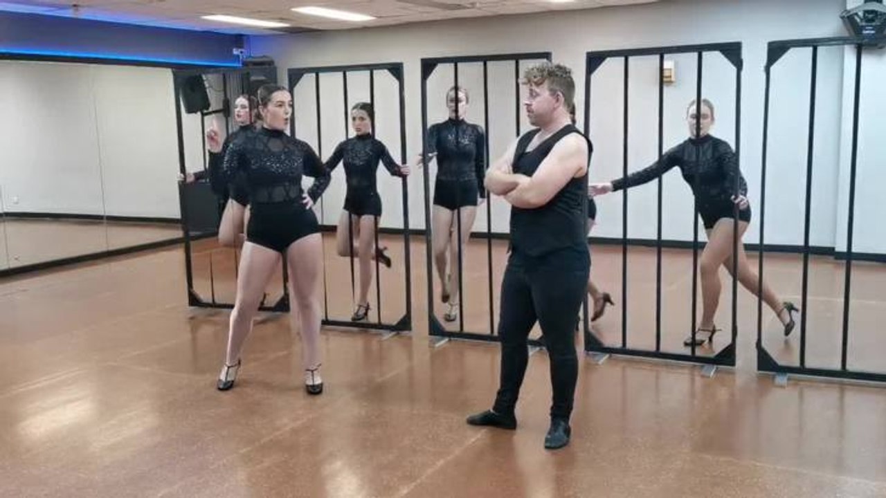 Reflexions - Cell Block Tango
