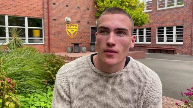 Azra Clark and Sejr Deans - The Examiner - November 4