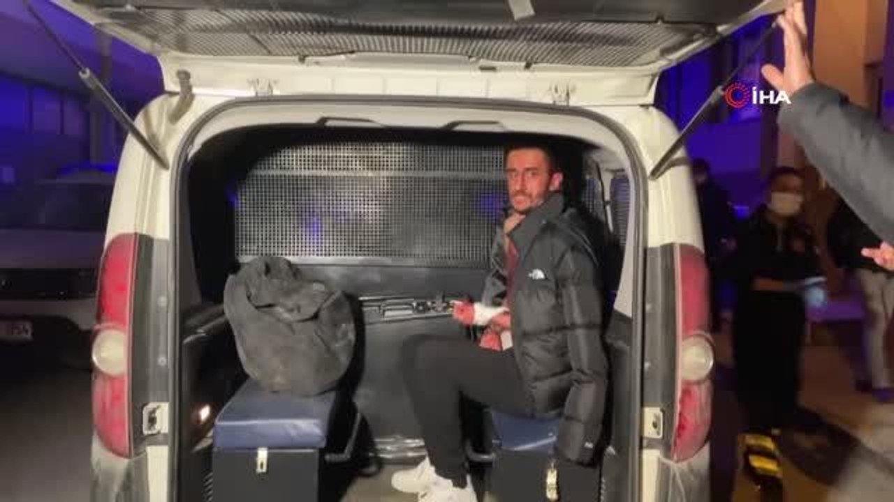 Bursa'da aile faciası... Cinnet getiren baba, 13 yaşındaki kızını bıçaklayarak ağır yaraladı, eşini boğazını keserek öldürdü