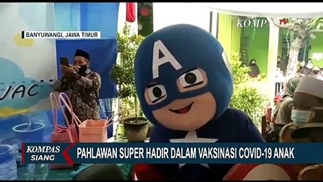 Superhero Hibur Anak-anak yang Ikuti Vaksinasi Covid-19 di Banyuwangi