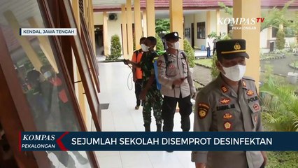 Hindari Covid-19, Sejumlah Sekolah Disemprot Desinfektan