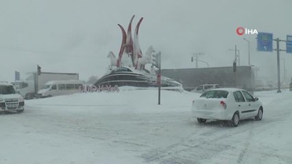 Nevşehir'de kar yağışı son 45 yılın en yüksek seviyesine ulaştı