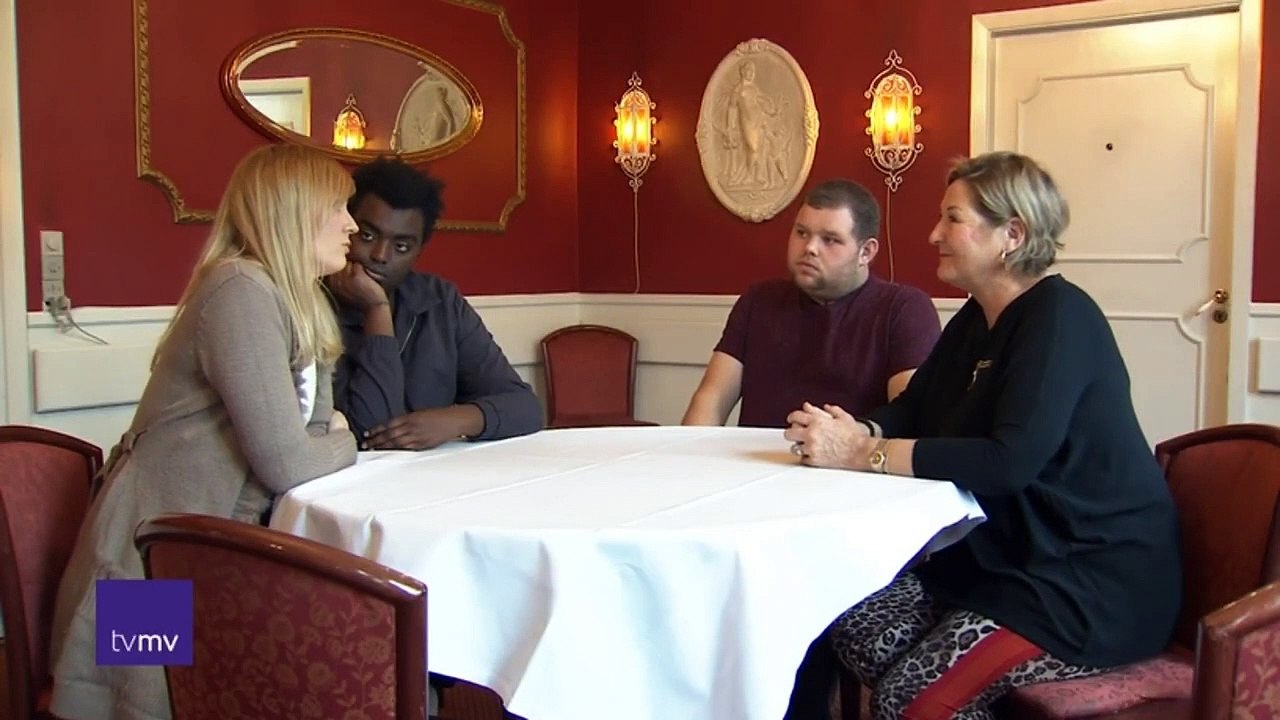 Takt og Tone | Emma Gads bog om takt og tone har 100 års jubilæum i år | Gitte Hornshøj | 27-12-2018 | TV MIDTVEST @ TV2 Danmark