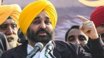 Bhagwant Mann sings song during Punjab poll campaign