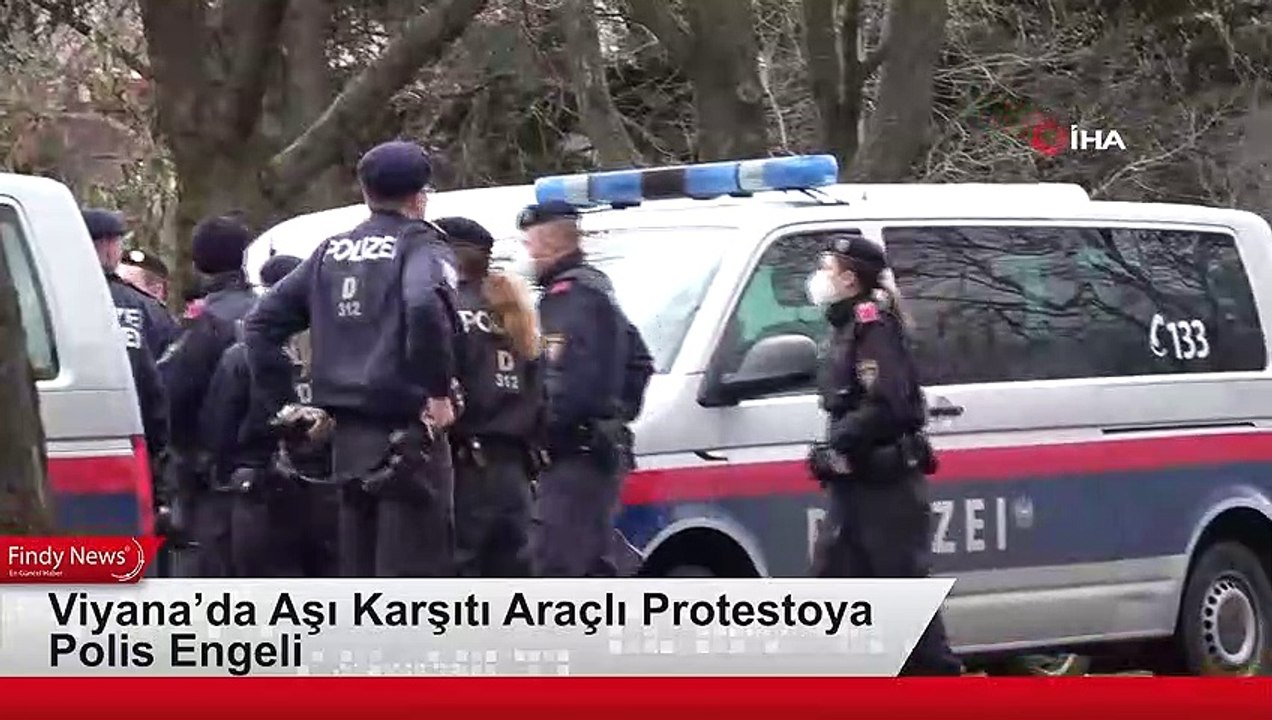 Viyana’da Aşı Karşıtı Araçlı Protestoya Polis Engeli