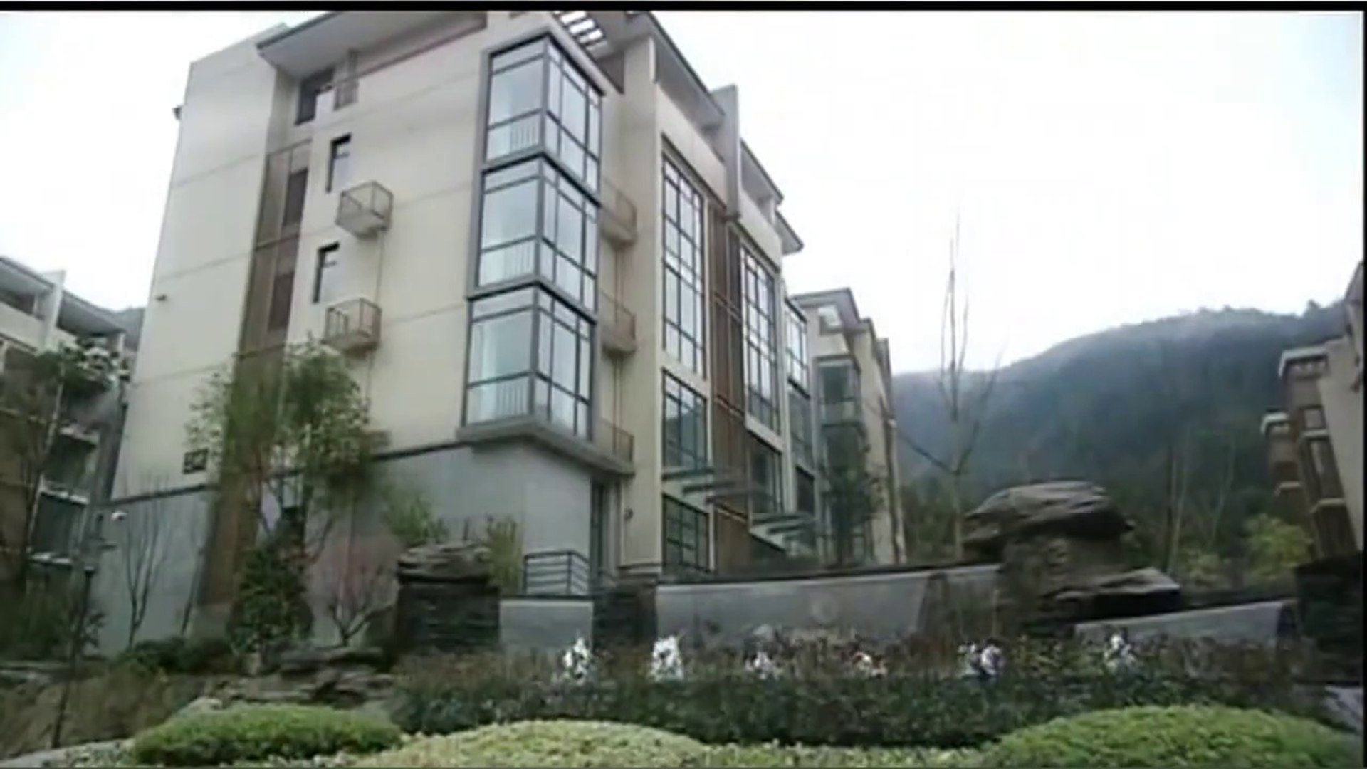 ⁣租個女朋友回家過年---第01集(下)租个女友回家过年---第01集(下) Renting a Girlfriend Home for New Year--- EP01(Part-B)【English