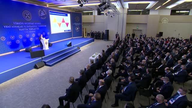 60 milyar liralık kefalet hacmi oluşturuyoruz. Yeter ki üretin, yeter ki yatırım yapın, yete ki katma değer sağlayacak adımlar atın