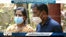 യുവതി ട്രെയിൻ തട്ടി മരിച്ച സംഭവം നിരന്തര ഗാർഹിക പീഡനത്തെ തുടർന്നെന്ന്  പരാതി