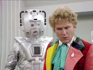Doctor Who clásico Temporada 22 episodio 2 "Attack of the Cybermen part 2" (subtítulos en español)